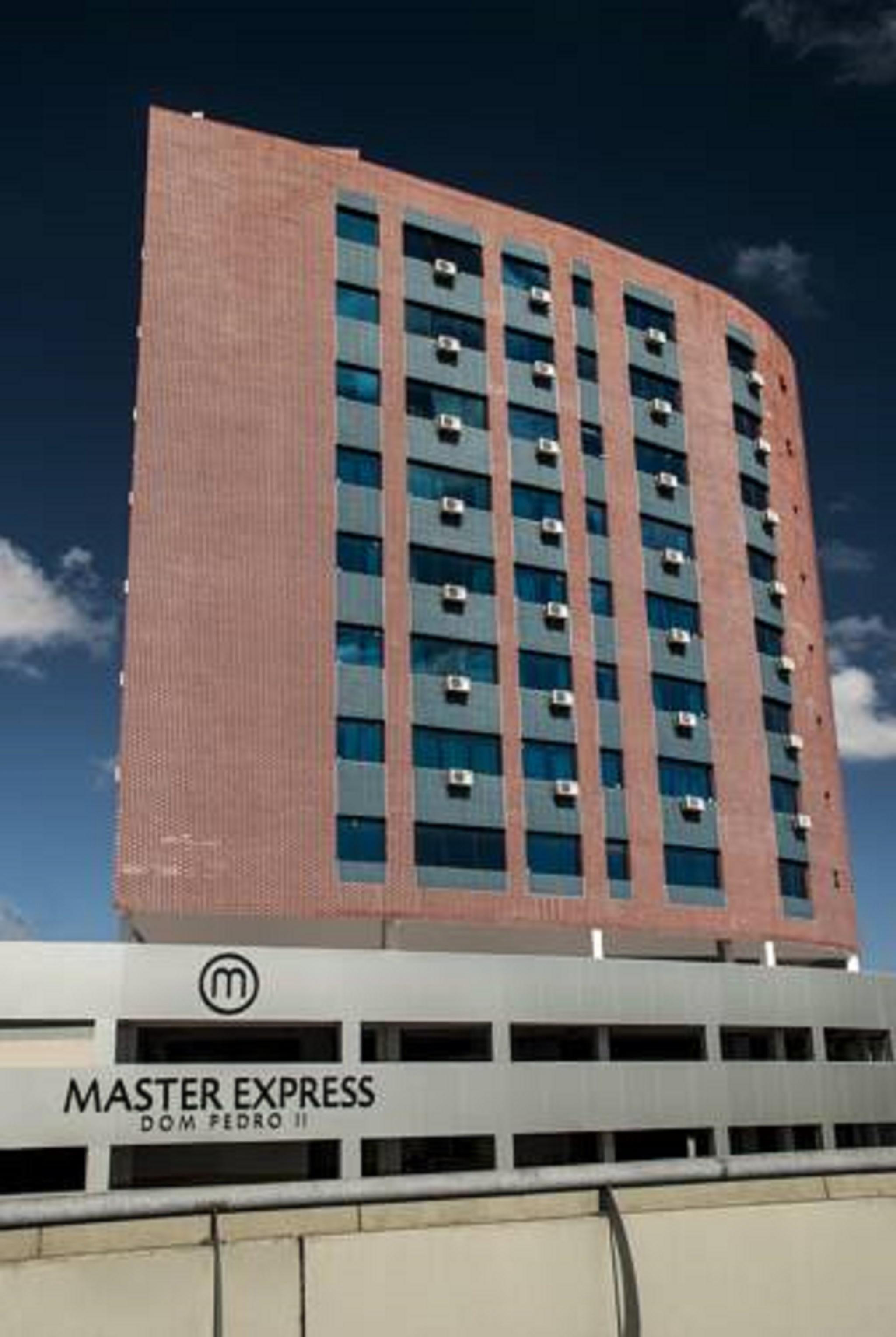 Master Express Dom Pedro II - Proximo Ao Consulado Americano E Aeroporto Porto Alegre Exteriör bild